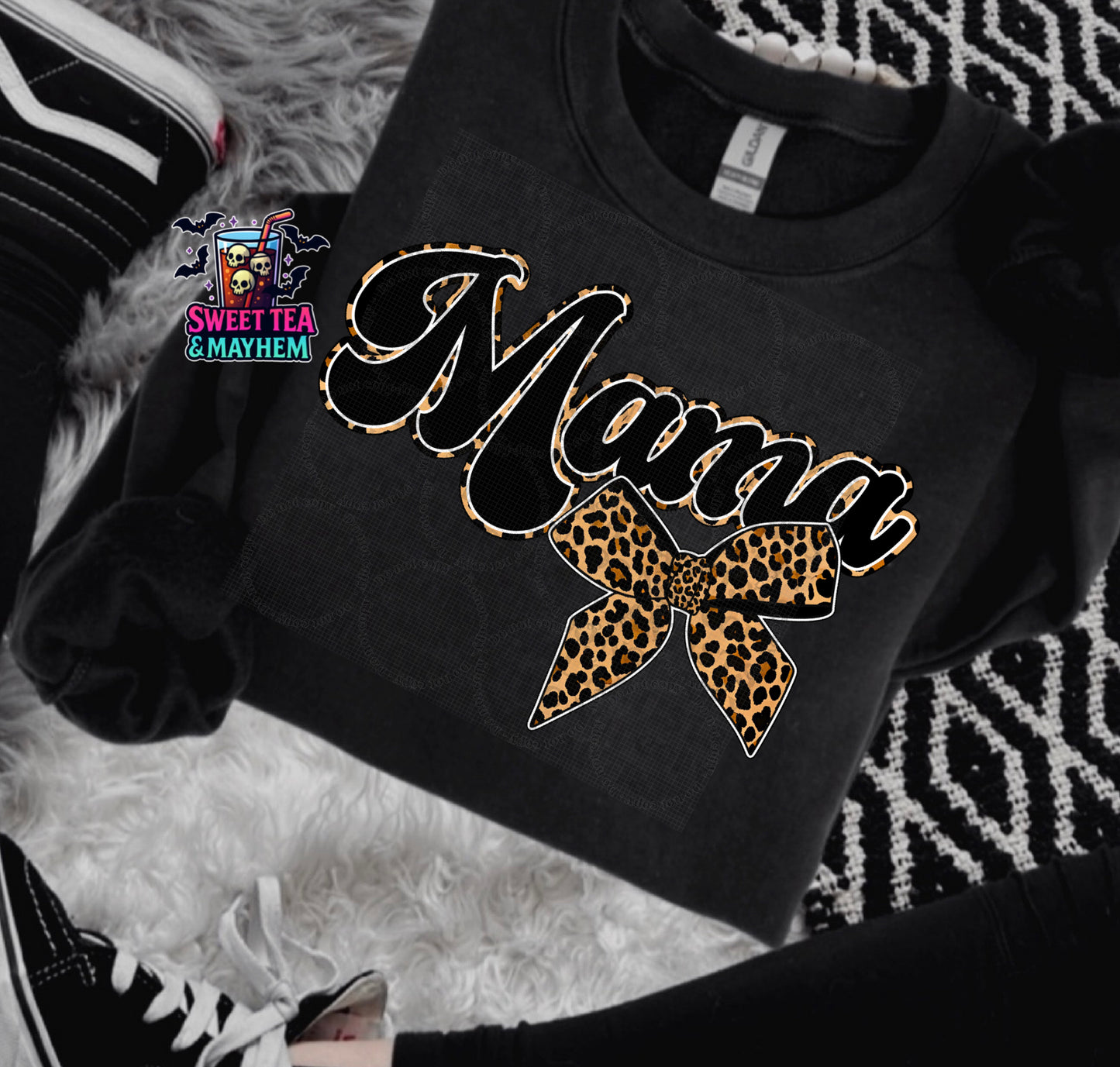 Mama Bow with Leopard