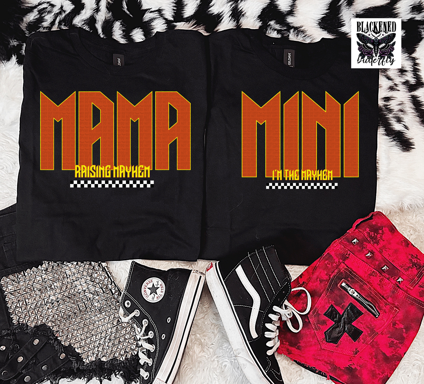 Mama & Mini Raising Mayhem
