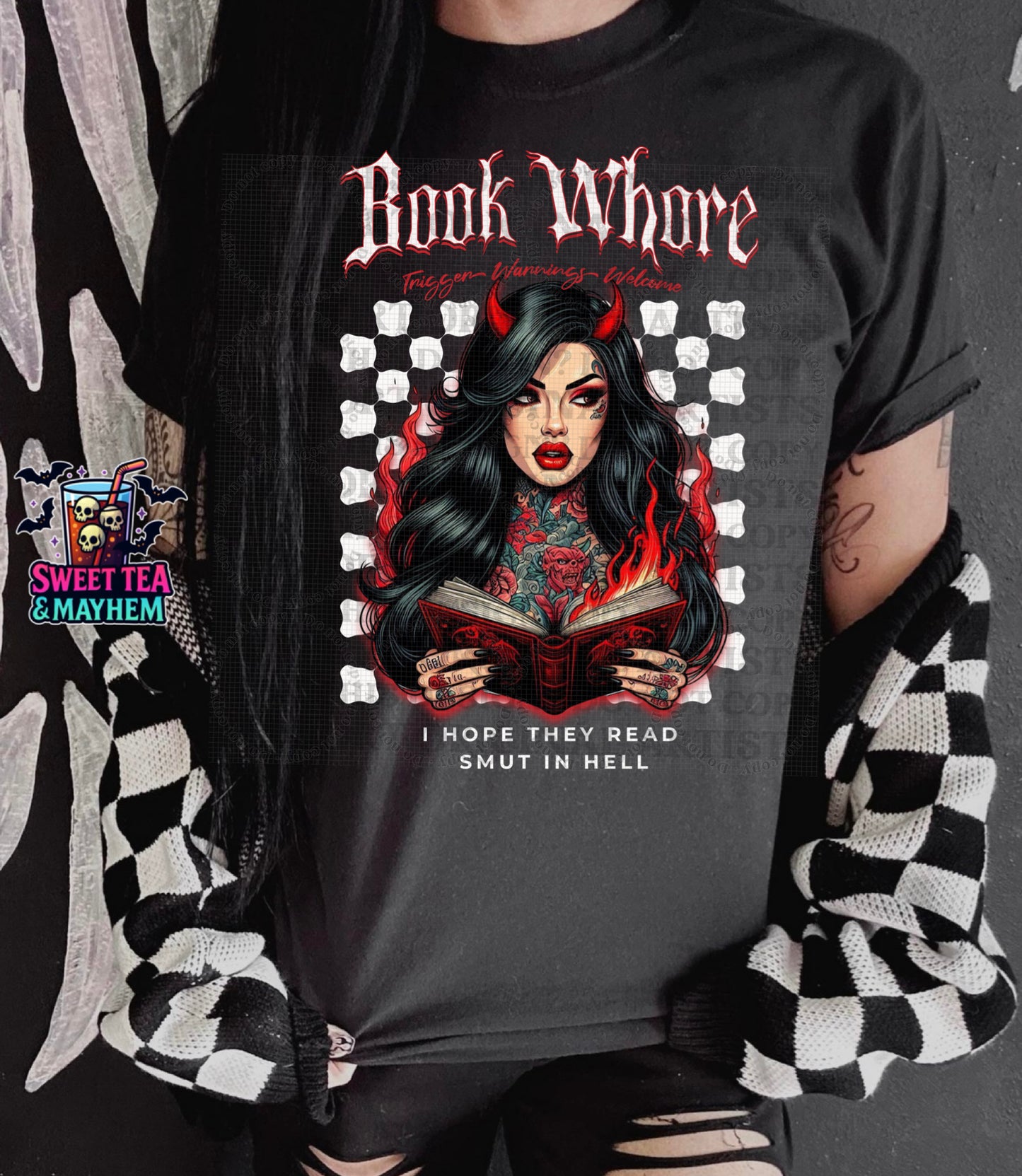 *Exclusive* Book Whore